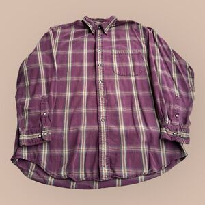 IZOD Shirt Mens L Burgundy Plaid Flannel Cotton Long Sleeve Collar Button Down